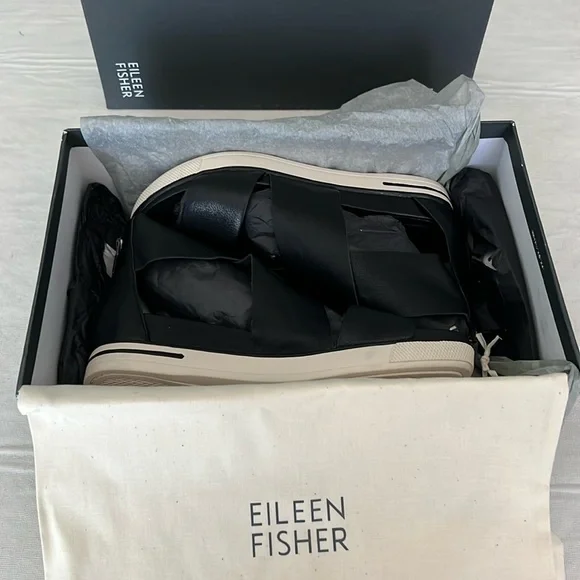 Eileen Fisher Black Sport Footbed Sneaker Sandal Size 7 with Box - Picture 10 of 12